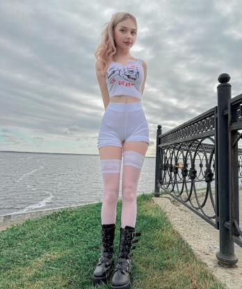 Анкета проститутки Вика - город Сотниково, 18 лет, №10255